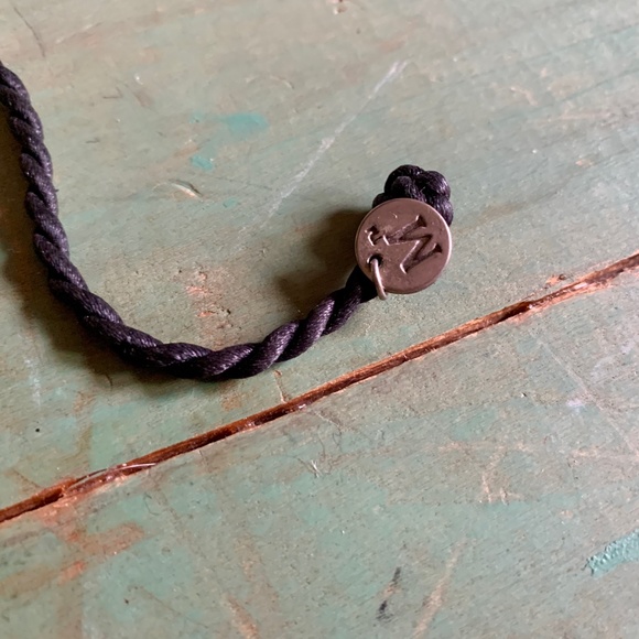 Boho Perfect MAGNABILITIES Square Blue Boho Pendant on Black Cord - Picture 4 of 6